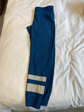 Lole Teal Kids Leggings with Silver Reflective Stripes